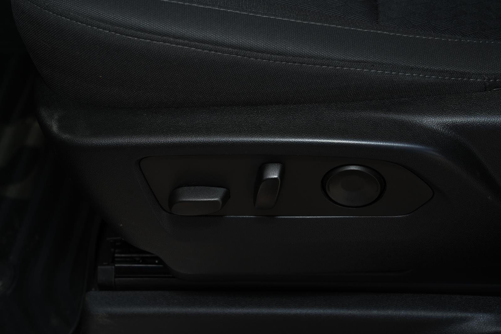 Used 2022 Dark Ash Metallic Chevrolet LT (2FL) image 19