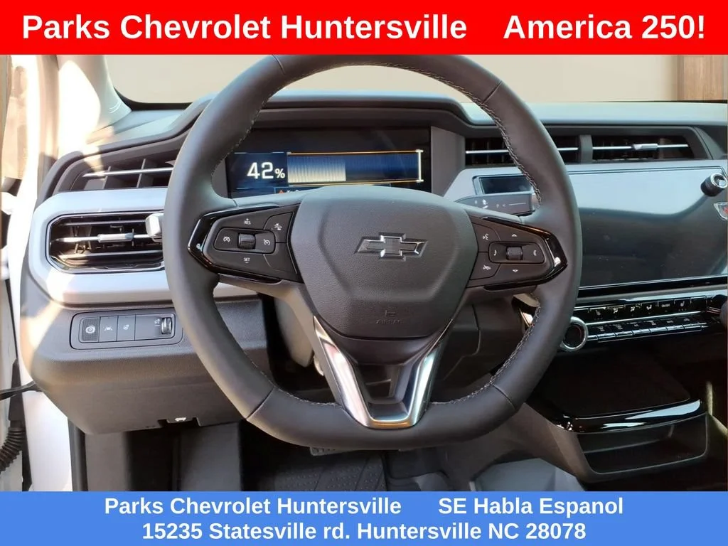 New 2027 Summit White Chevrolet LT image 3