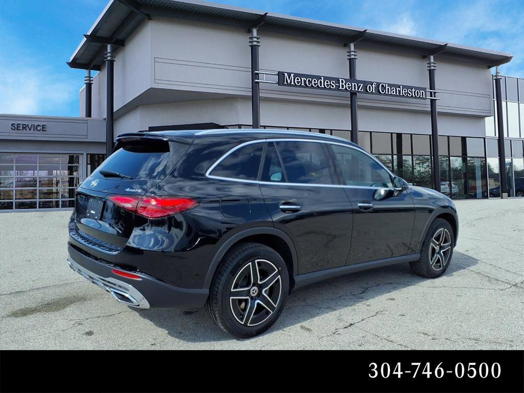 New 2026 Black Mercedes-Benz GLC 300 image 3