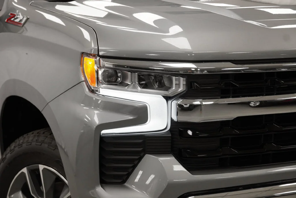 New 2026 Sterling Gray Metallic Chevrolet LT image 9