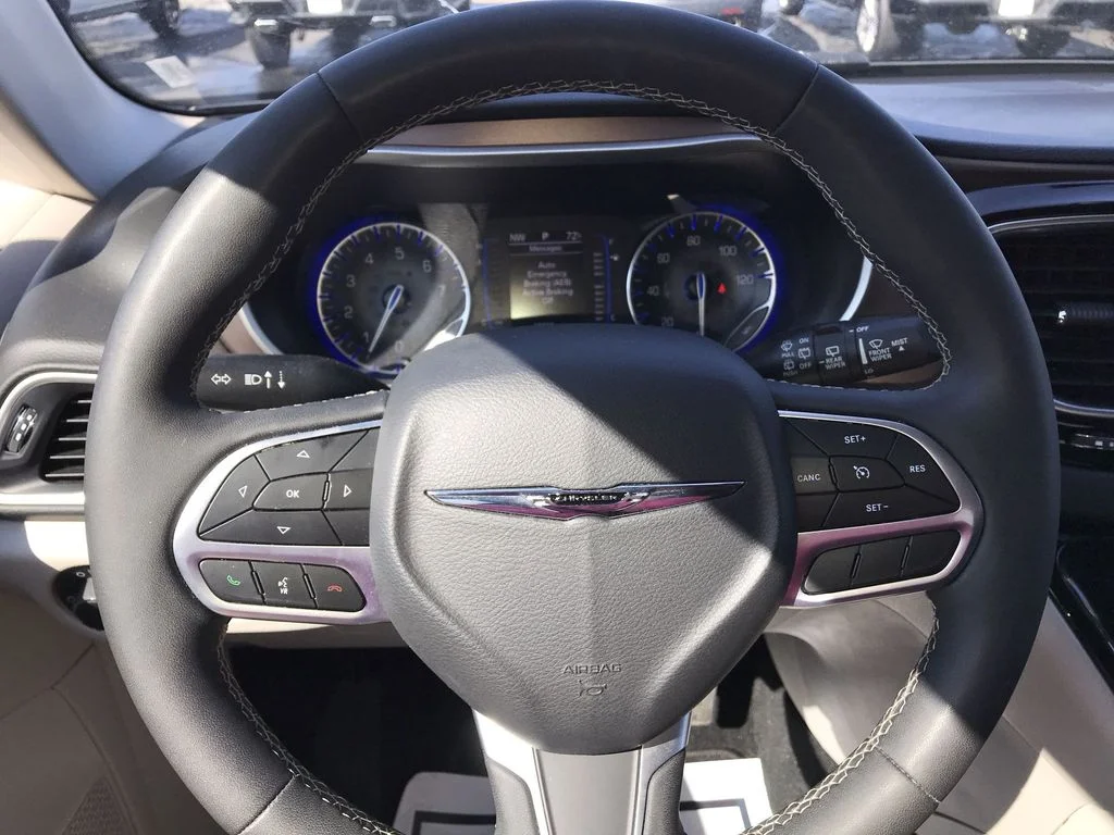 Used 2024 Silver Chrysler LX image 14