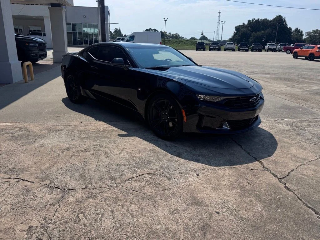 Used 2019 Black Chevrolet 1LT image 7