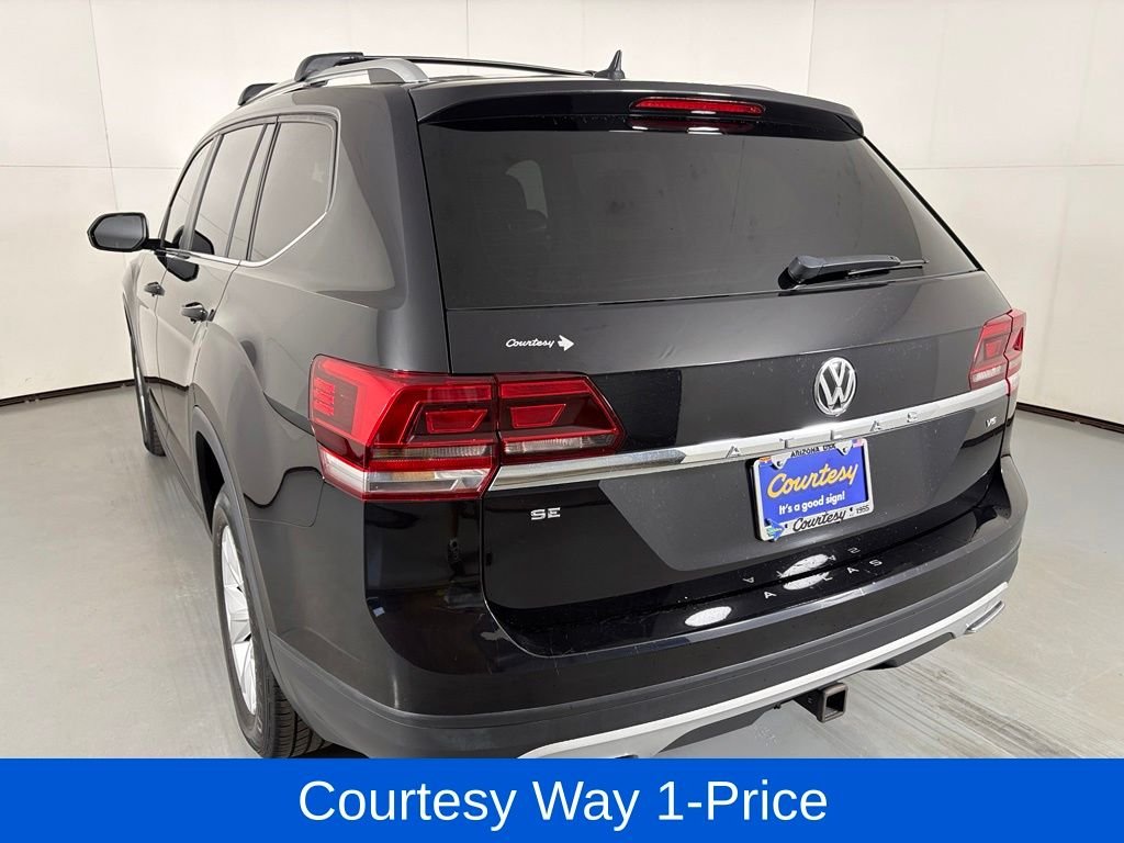 Used 2019 Black Volkswagen 3.6L V6 SE image 8