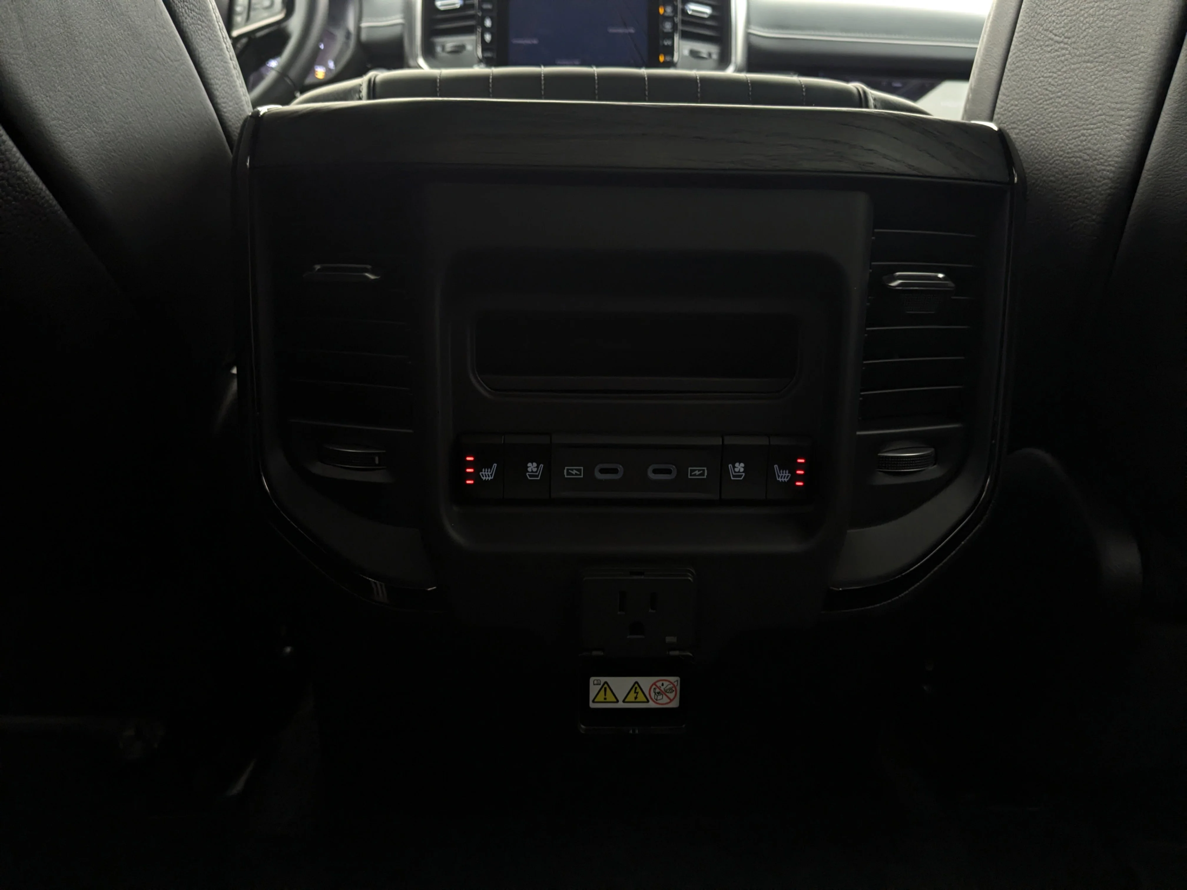 New 2026 Black RAM Limited - - Night Edition - Limited Level A Equip Grp - Dual?Pane Panoramic Sunroof & More image 30