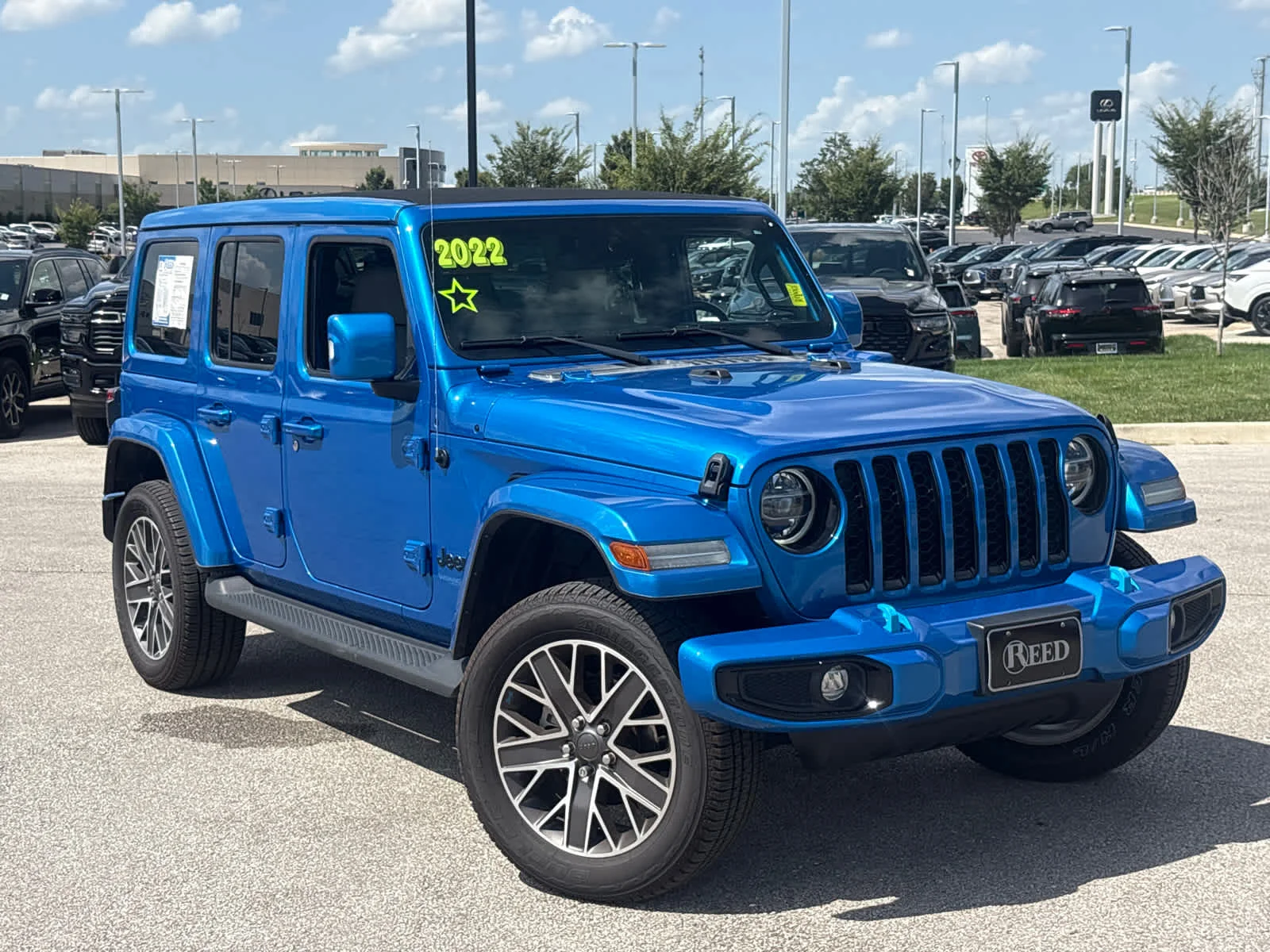 Used 2022 Hydro Blue Pearlcoat Jeep Unlimited Sahara High Altitude image 2