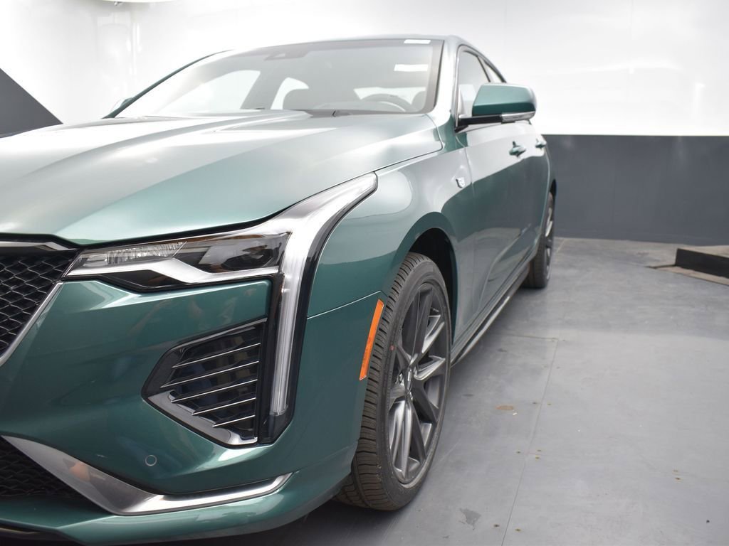 2025 CADILLAC CT4 - Image 31