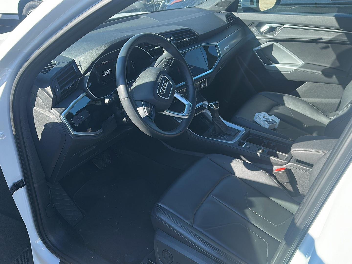 Used 2025 WHITE Audi S line Premium image 7