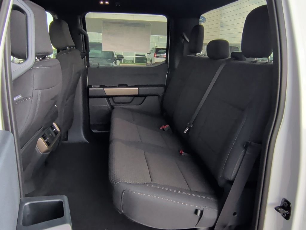 New 2026 Oxford White Ford STX® image 33