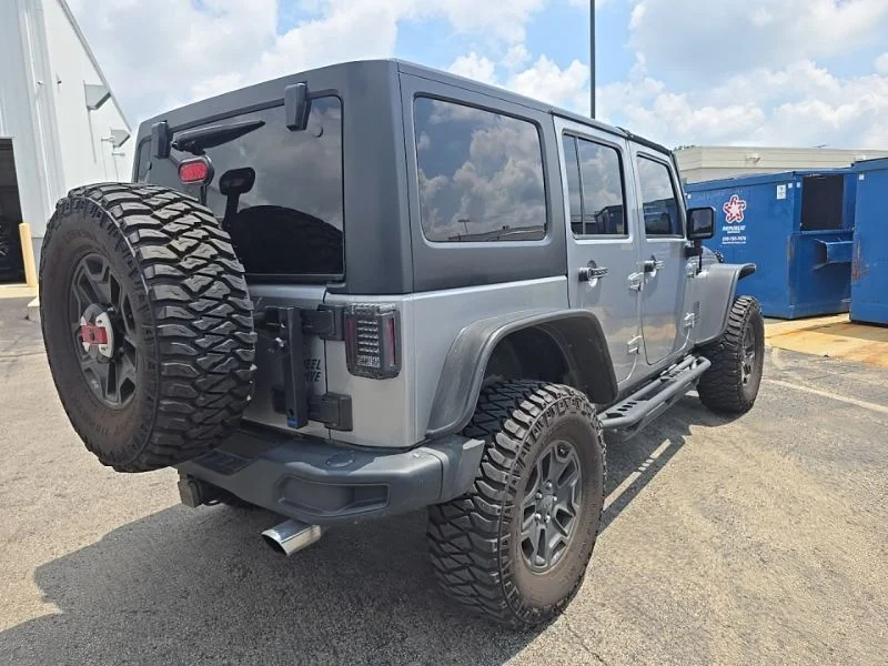 Used 2014 Gray Jeep Unlimited Sport image 8