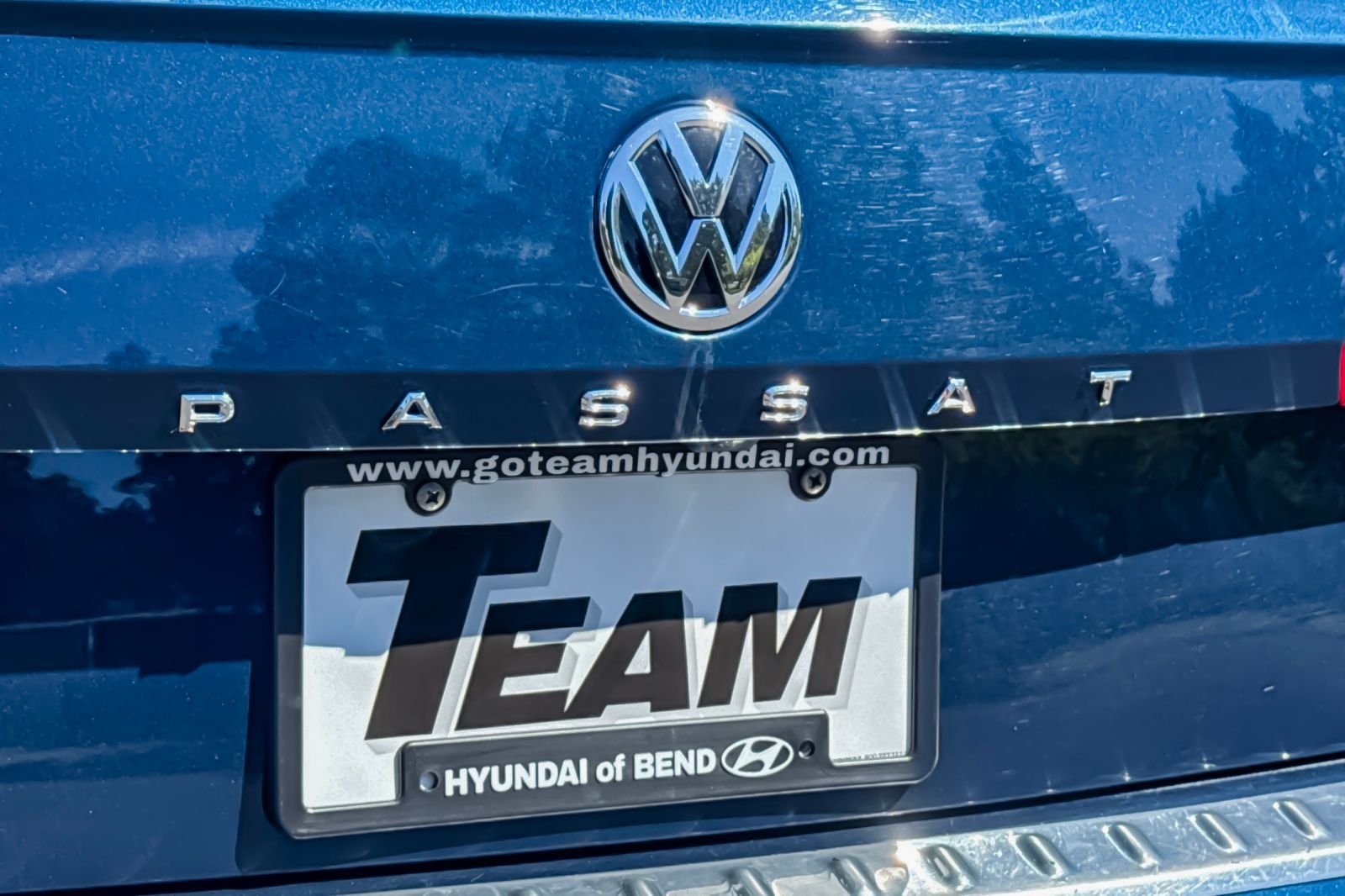 Used 2022  Volkswagen 2.0T SE image 38