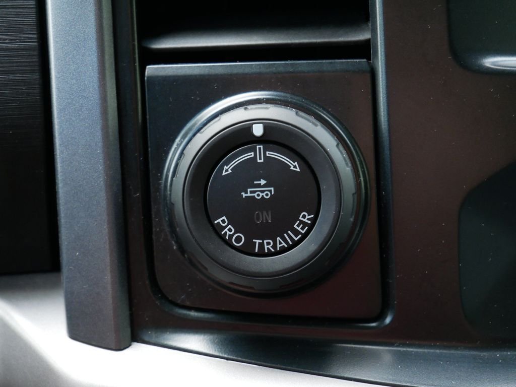 Used 2023 White Ford XLT image 26