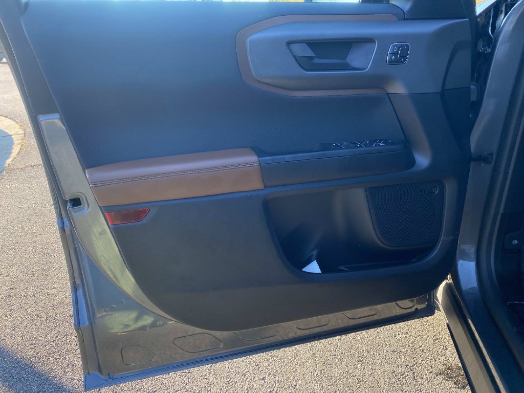 Certified Used 2025 Gray Metallic Ford Outer Banks image 15