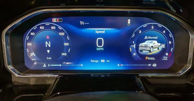 New 2026 Sterling Gray Metallic Chevrolet LT (2FL) image 16