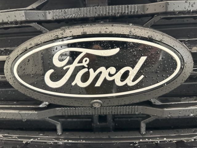 New 2026 Avalanche Ford XLT image 3