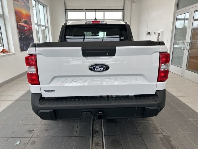 New 2026 Oxford White Ford XL image 6