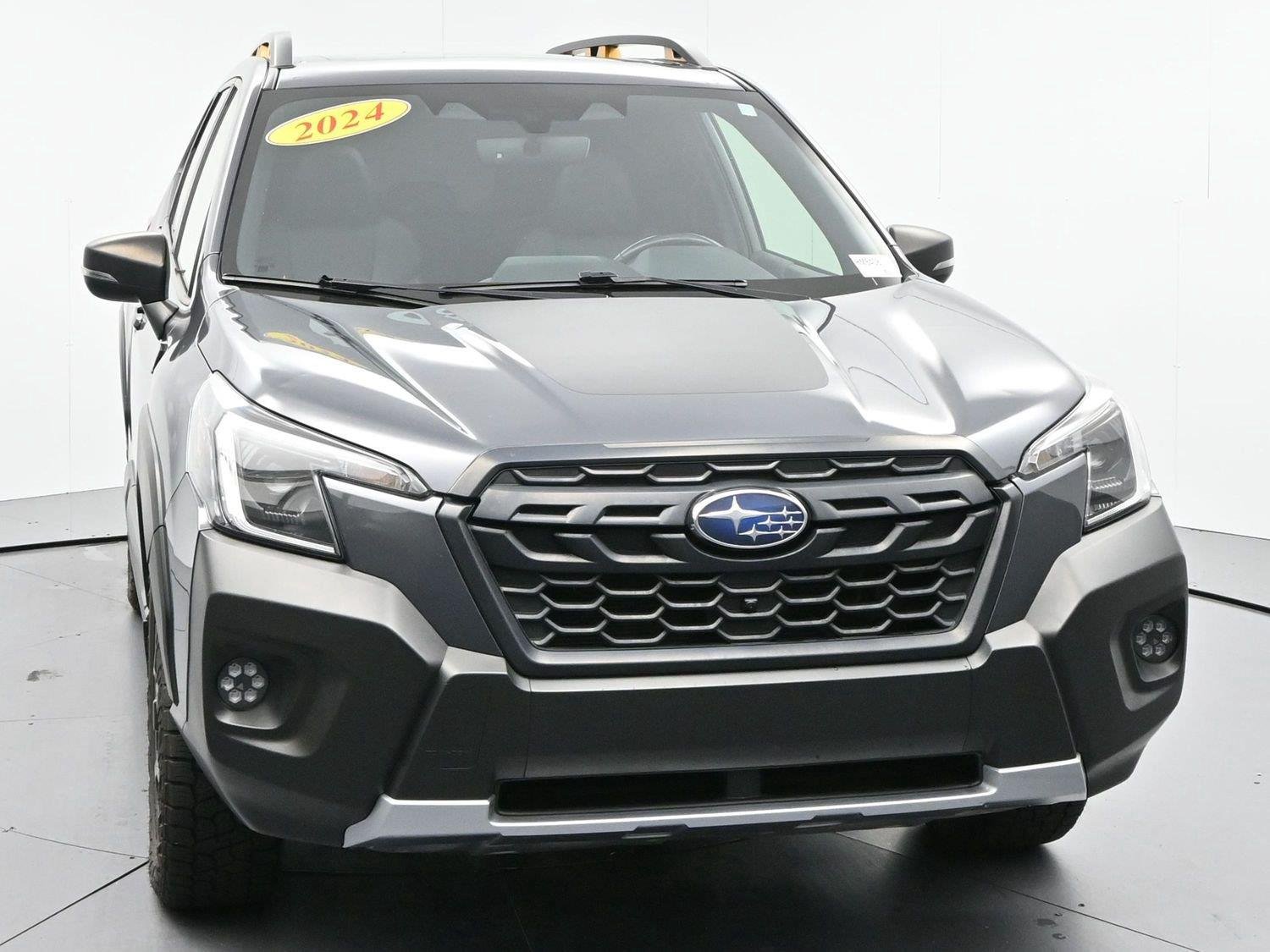 Used 2024 Magnetite Gray Metallic Subaru Wilderness image 2