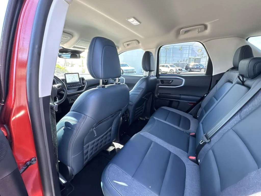 Used 2023 Red Ford Outer Banks image 21