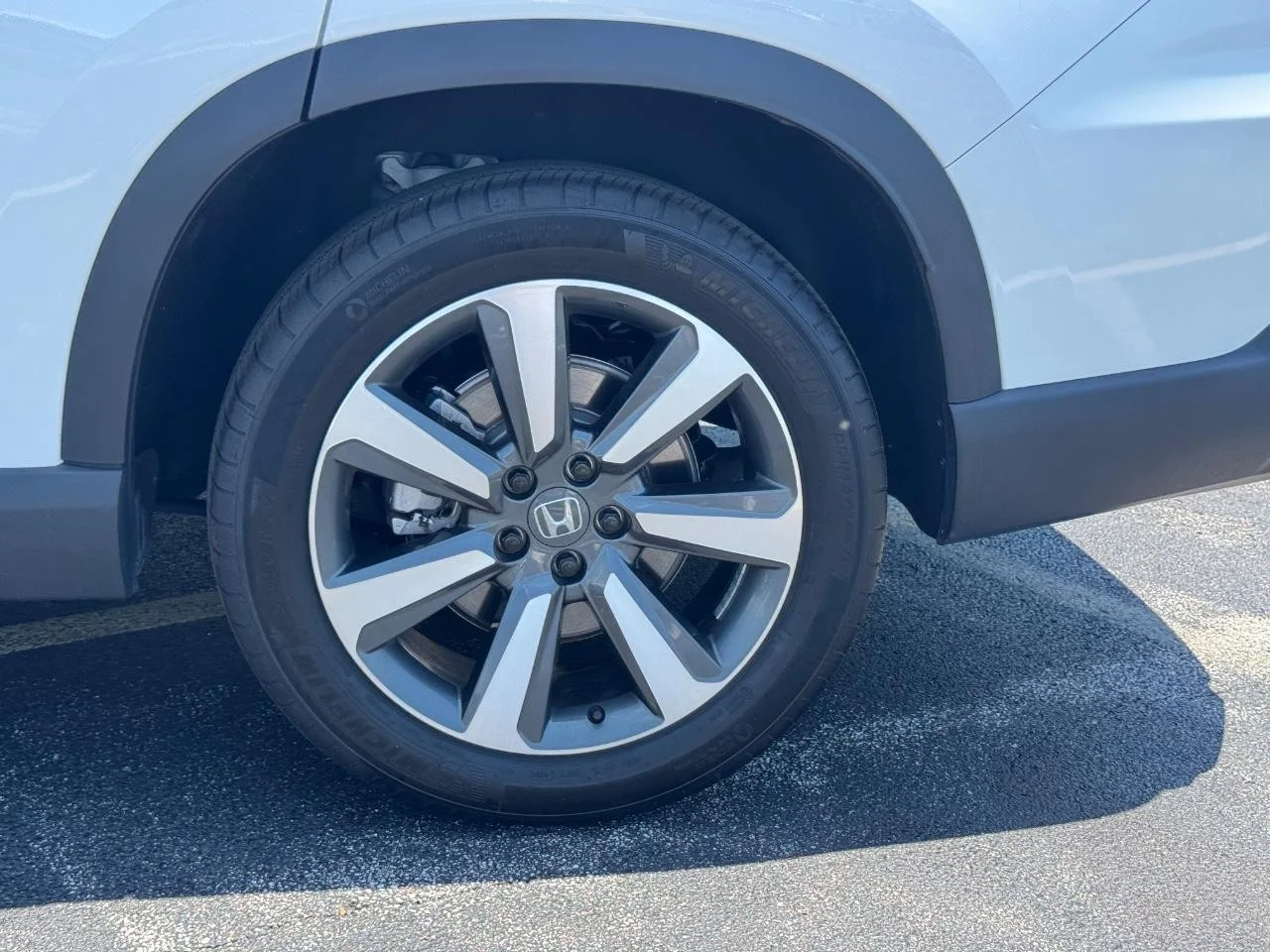 2025 Honda Pilot Touring - Photo 8