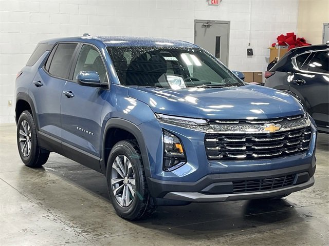 2026 Chevrolet Equinox LT photo 3