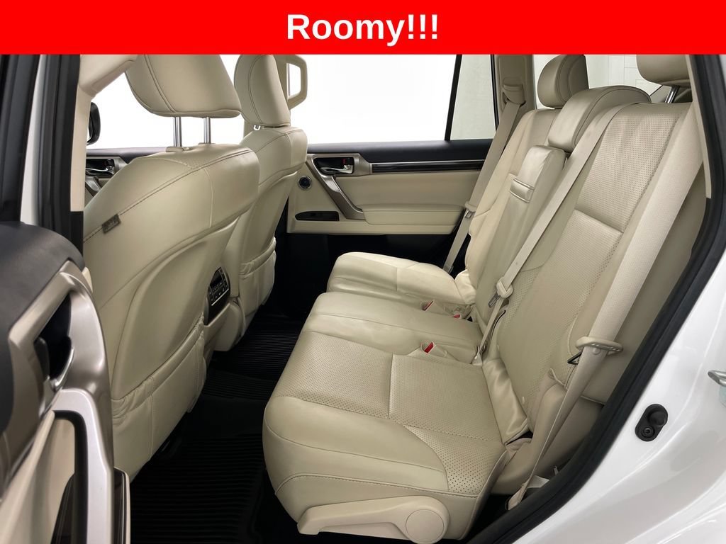 2020 Lexus GX LUXURY - Photo 17