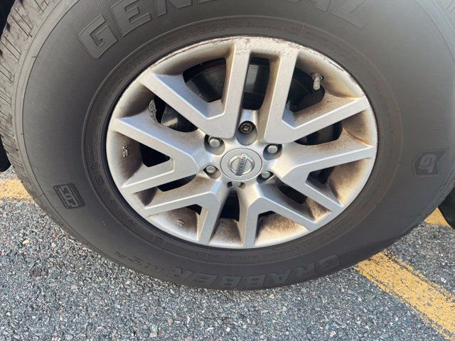Used 2017 Gray Nissan SV image 9