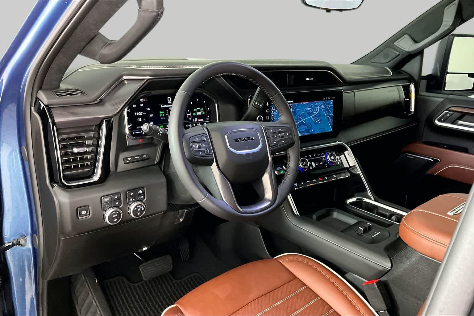 2025 GMC Sierra 2500HD Denali Ultimate - Photo 17