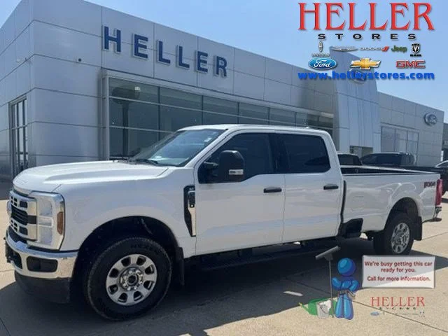 Used 2024 White Ford  image 1