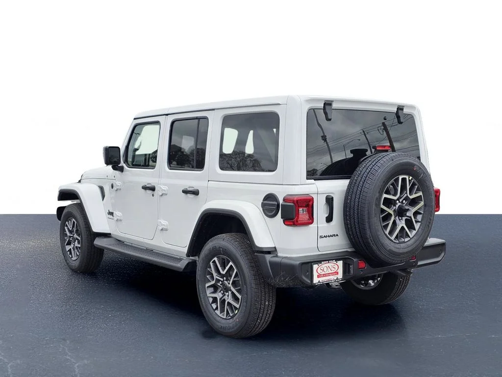 New 2026 Bright White Clear-Coat Exterior Paint Jeep Sahara image 12