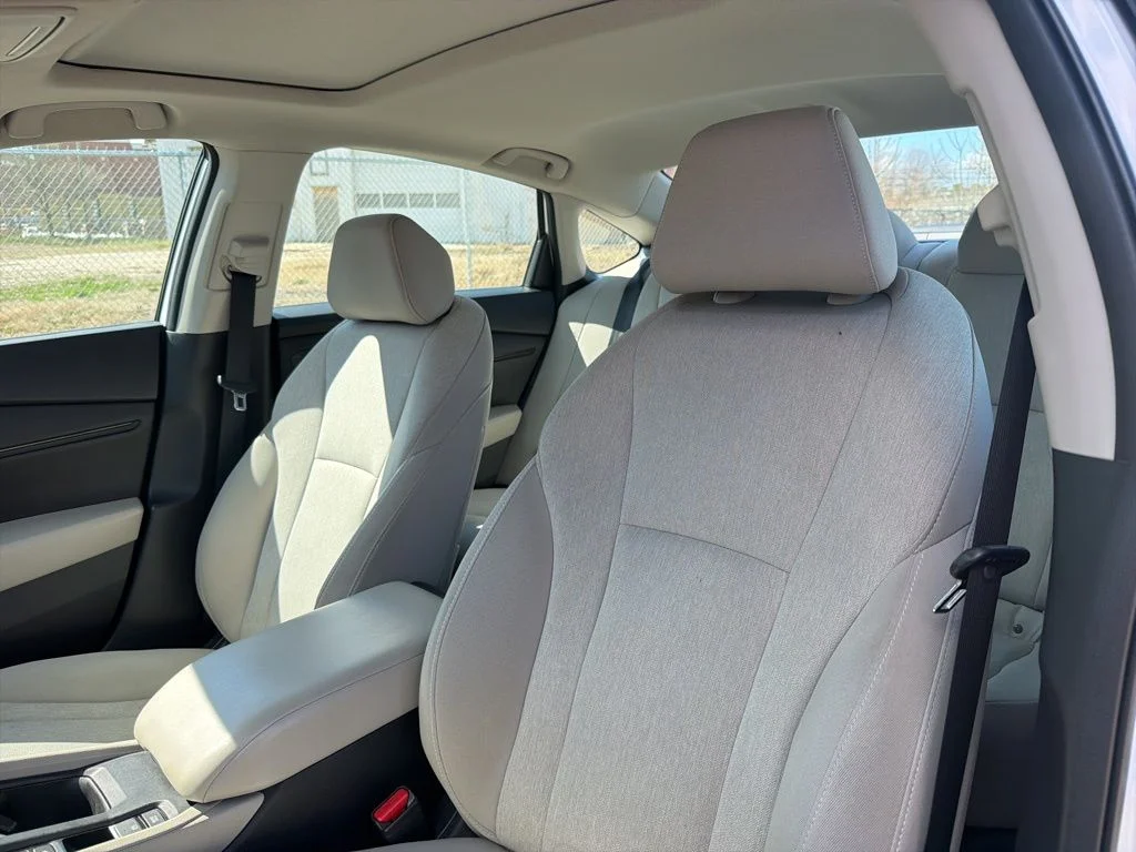 Used 2024 White Honda EX image 20
