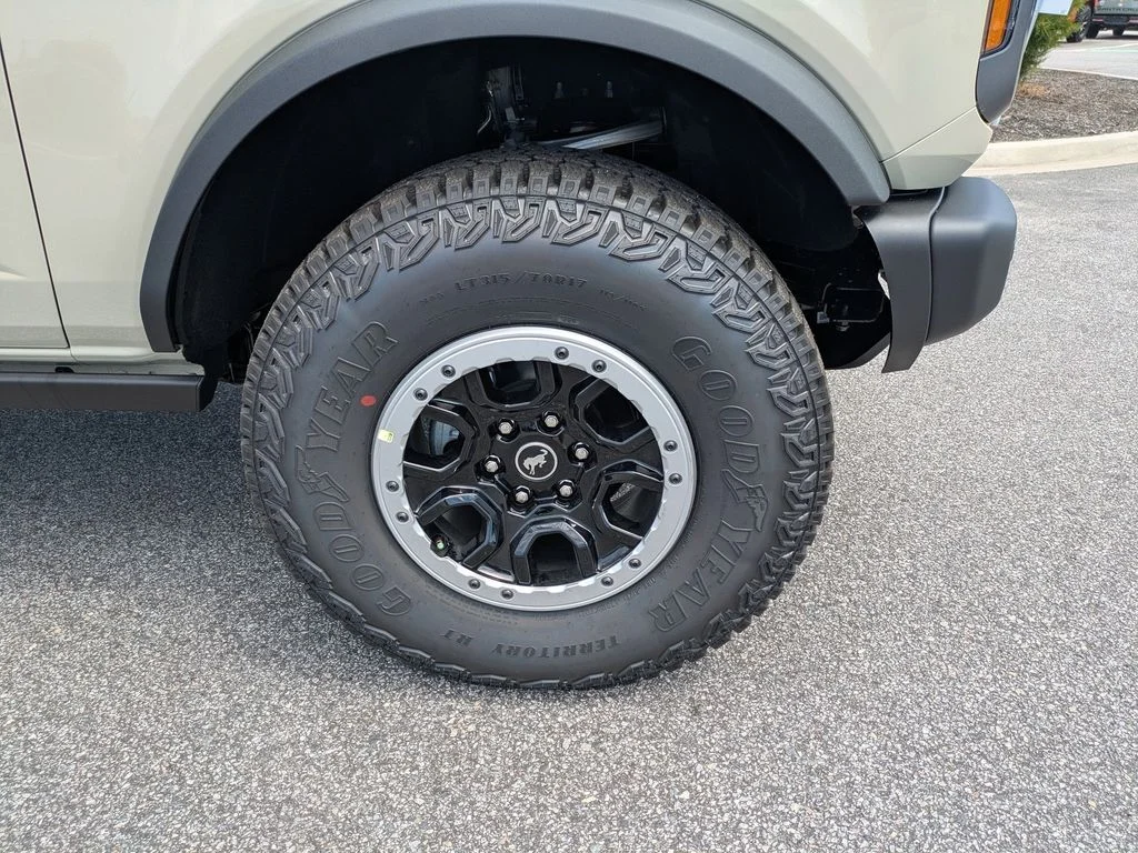 New 2026 Desert Sand Ford Badlands image 11