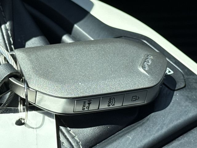 Used 2025 Gray Kia GT-Line image 30