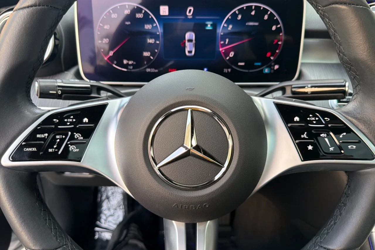 Used 2024 Cirrus Silver Metallic Mercedes-Benz CLE 300 image 22
