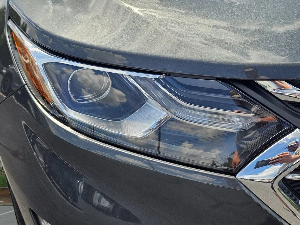 Used 2019 NIGHTFALL GRAY METALLIC Chevrolet Premier image 4