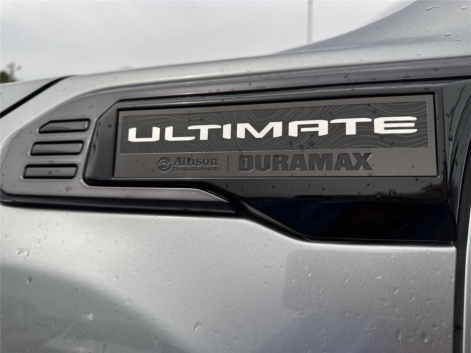 Used 2024 Sterling Metallic GMC Denali Ultimate image 42