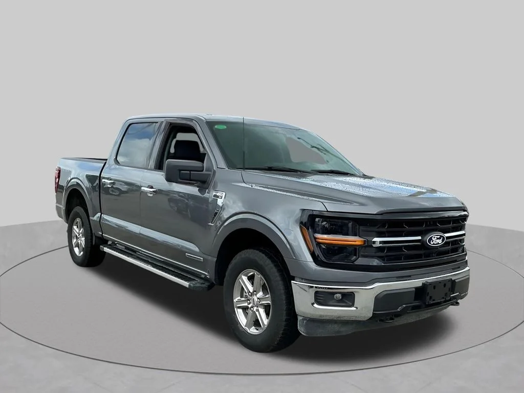 Used 2025 Gray Ford XLT image 9