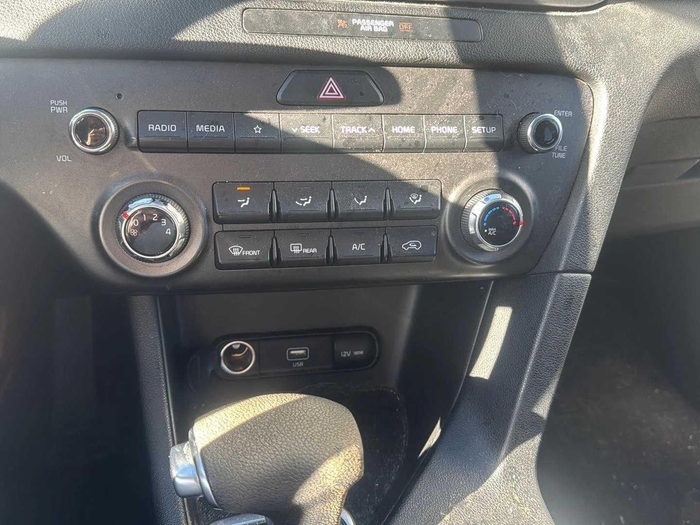 Used 2020 Clear White Kia LX image 11