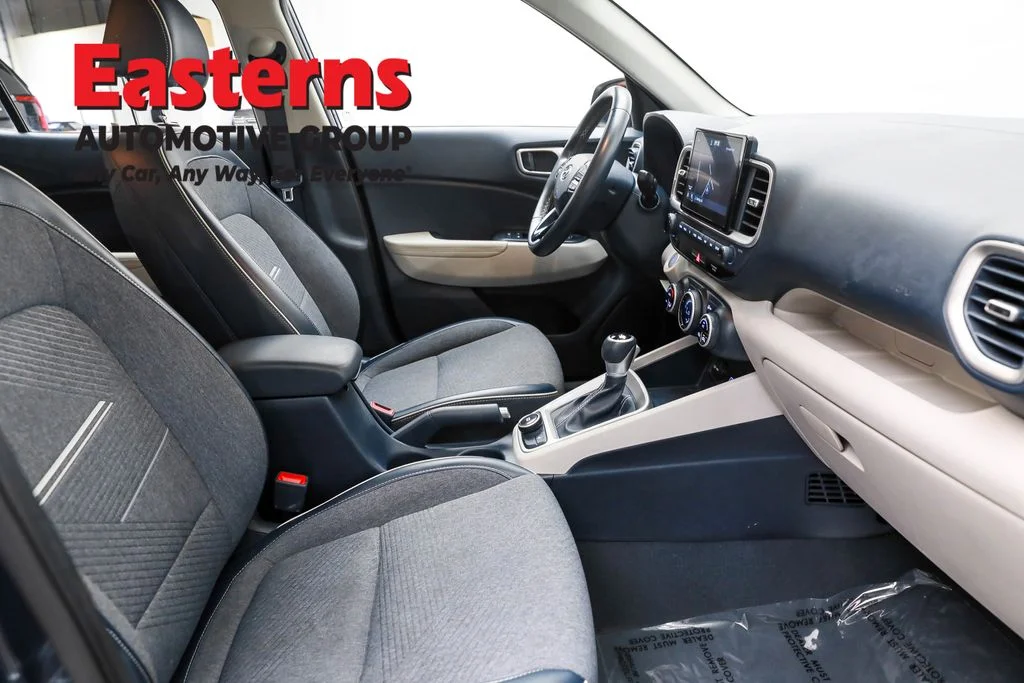 Used 2021 Blue Hyundai Denim image 23