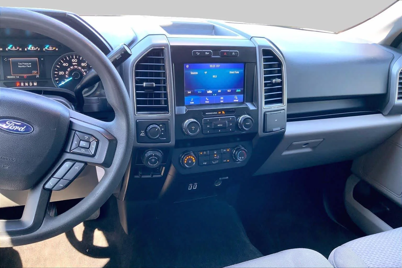 Used 2020 Oxford White Ford XLT image 6