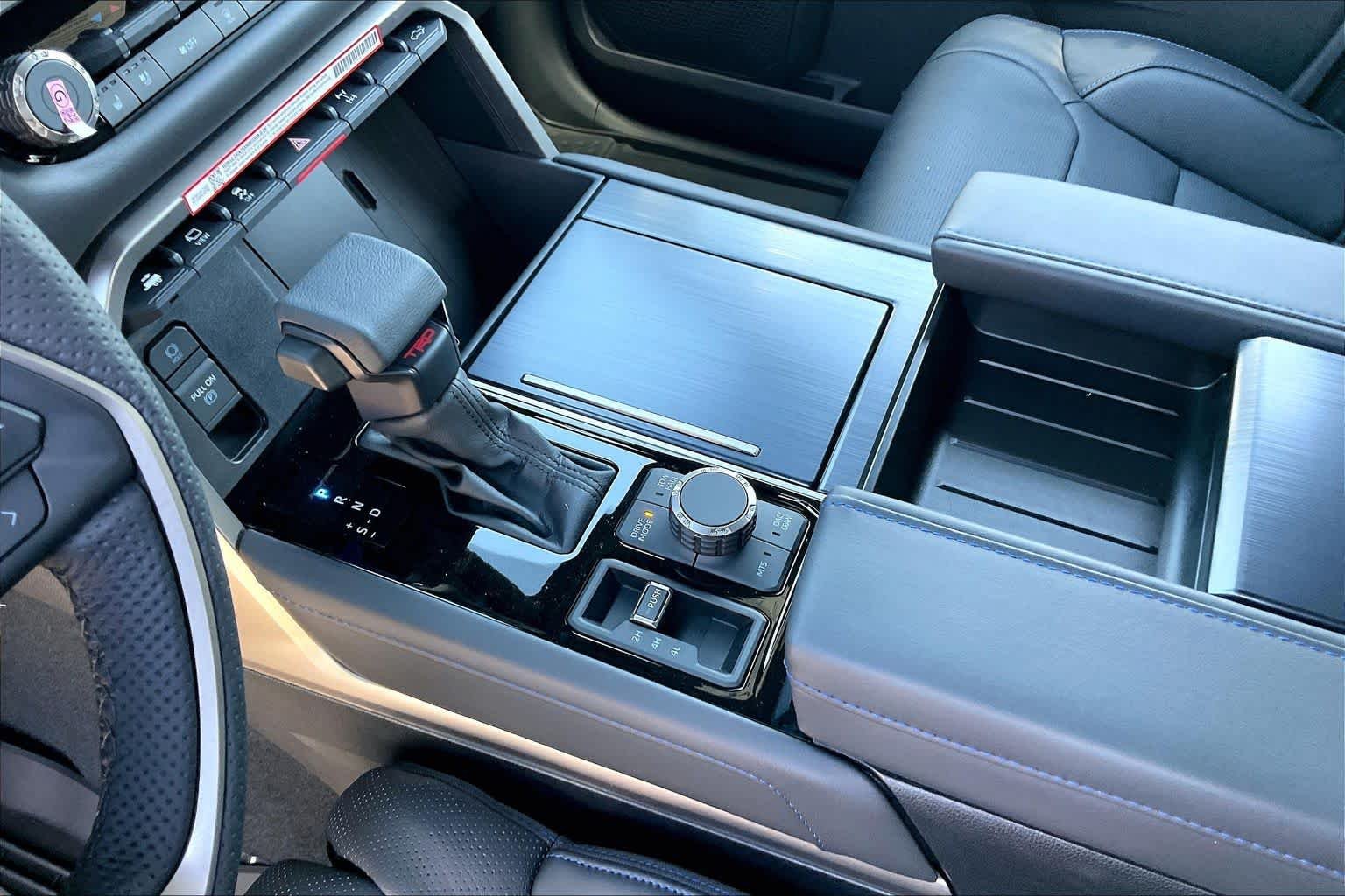 2026 Toyota Tundra Platinum - Photo 7