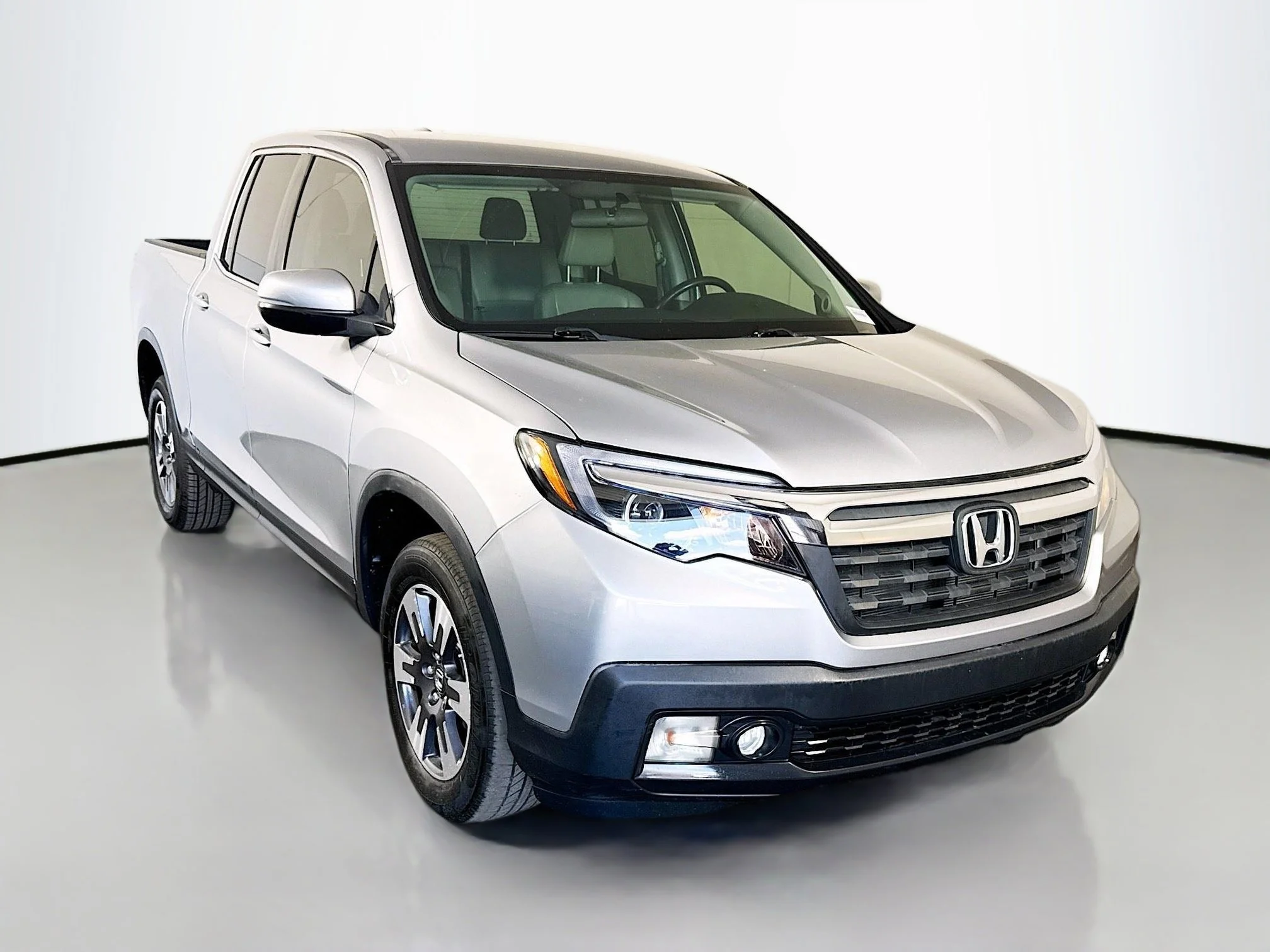 2017 Honda Ridgeline RTL AWD's photo