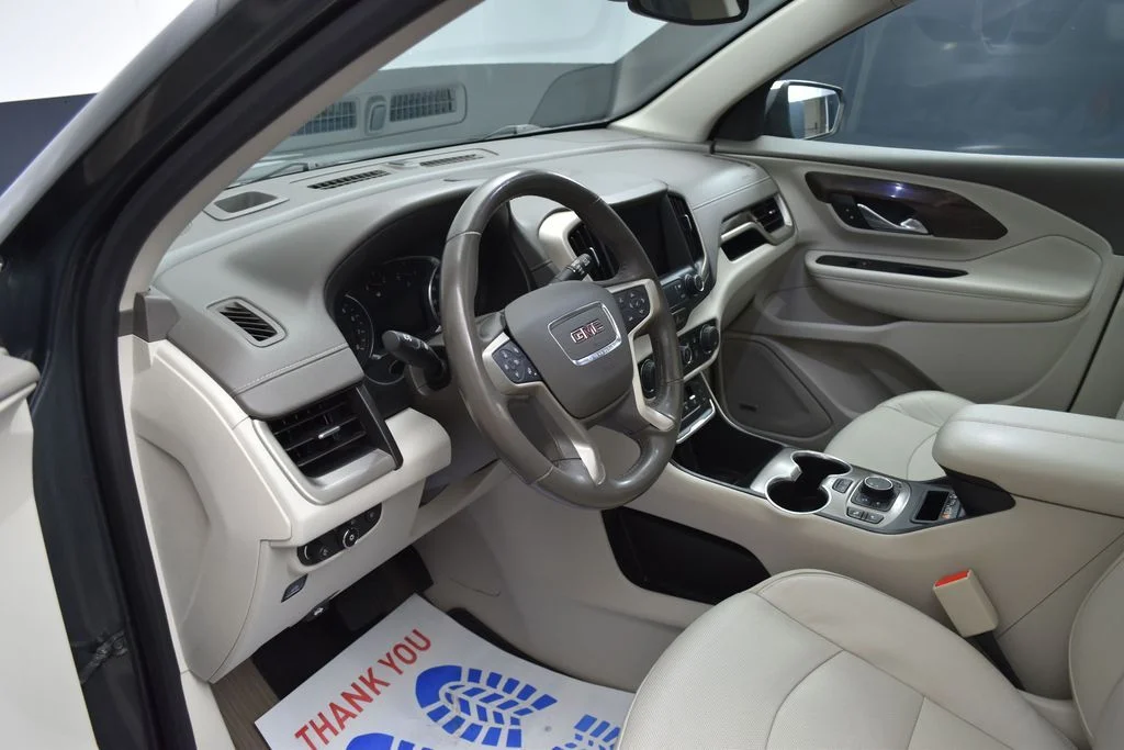 Used 2020 Gray GMC Denali image 17