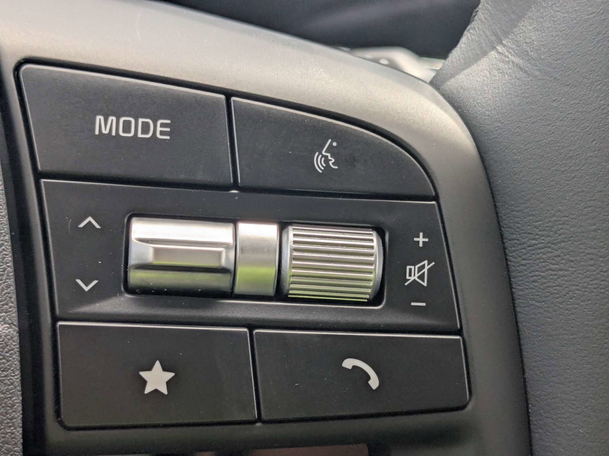 New 2026 Ebony Black Kia EX image 31