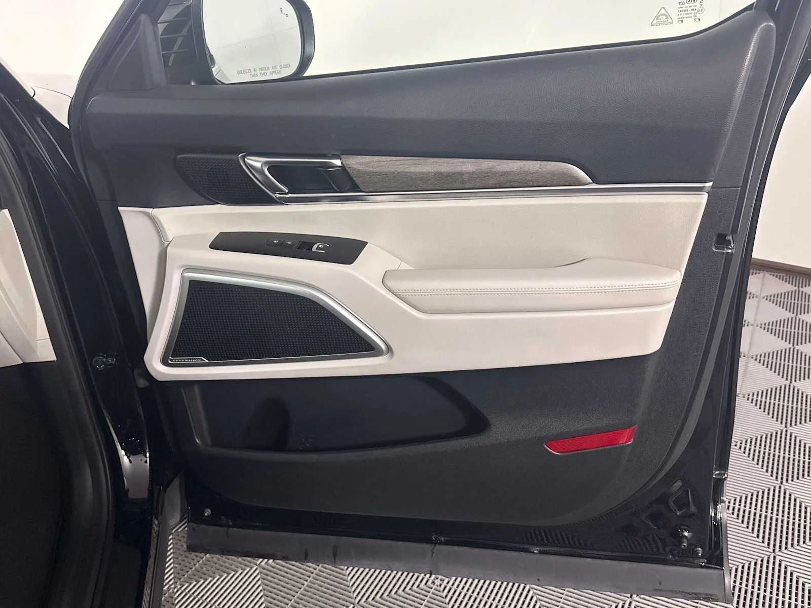 Certified Used 2020 Ebony Black Kia EX image 18