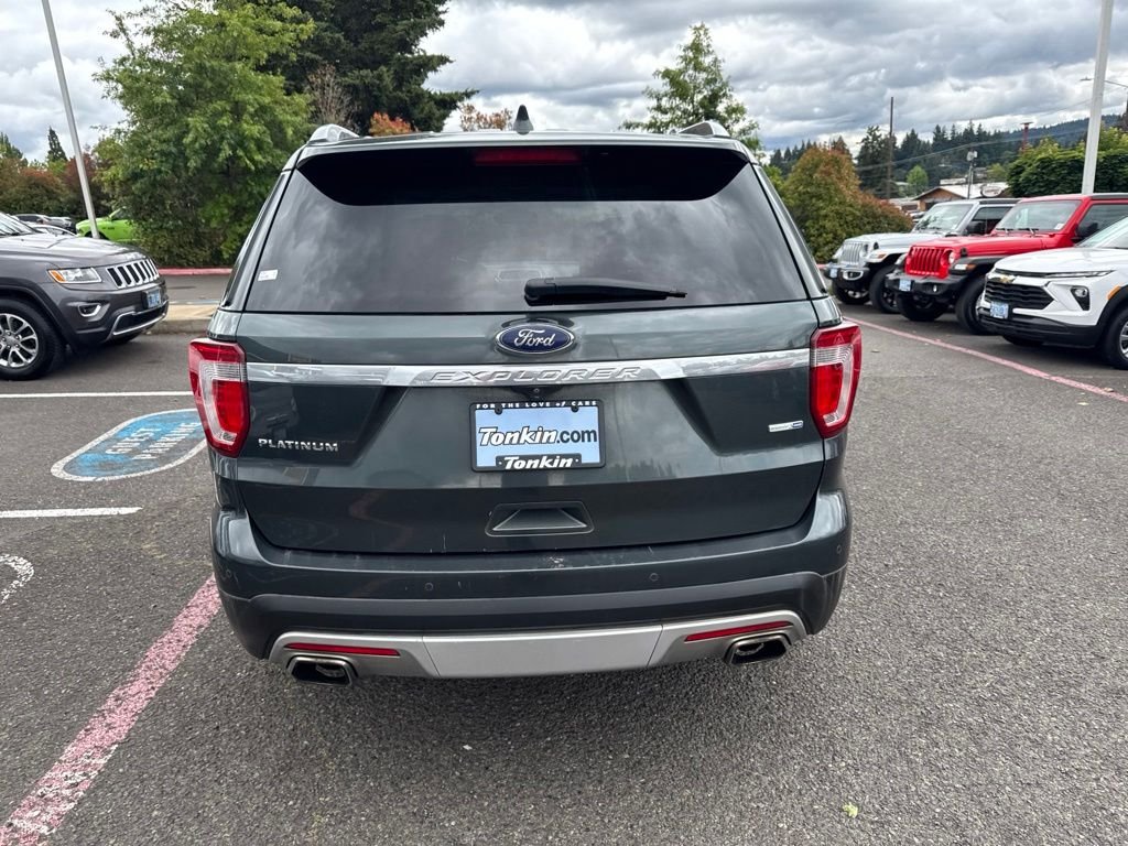Used 2016 Guard Metallic Ford Platinum image 7