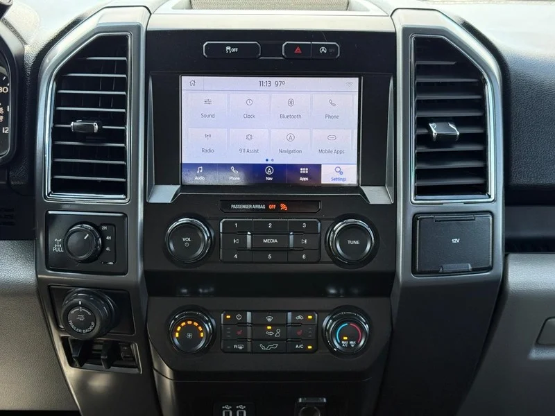 Certified Used 2020 Magnetic Metallic Ford XLT image 14