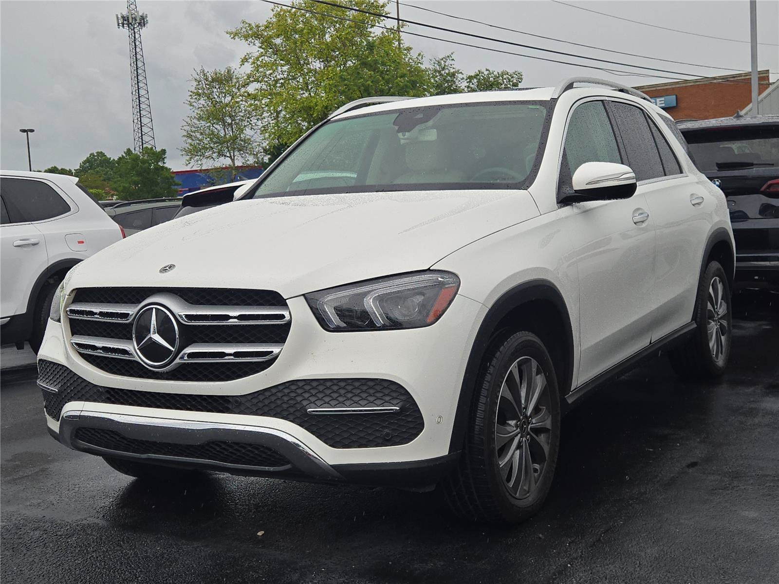 Used 2020 White Mercedes-Benz GLE 350 image 1