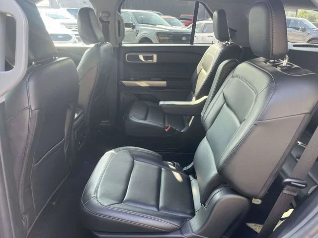 Certified Used 2023 Gray Ford XLT image 15