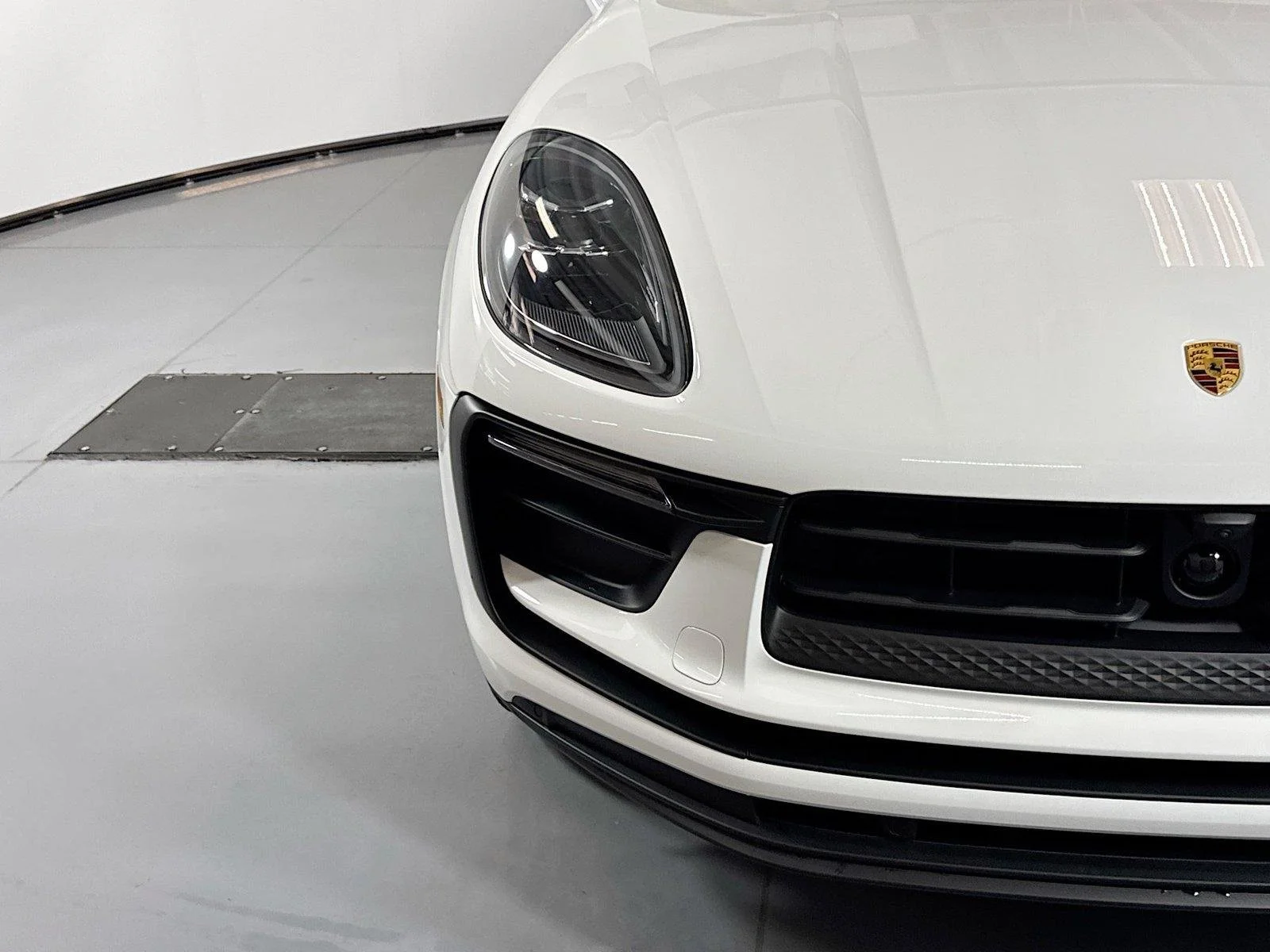 New 2026 White Porsche  image 28
