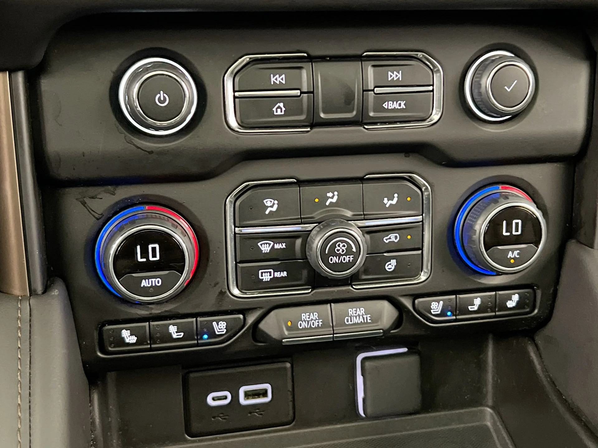 Certified Used 2024 Red Chevrolet High Country image 24