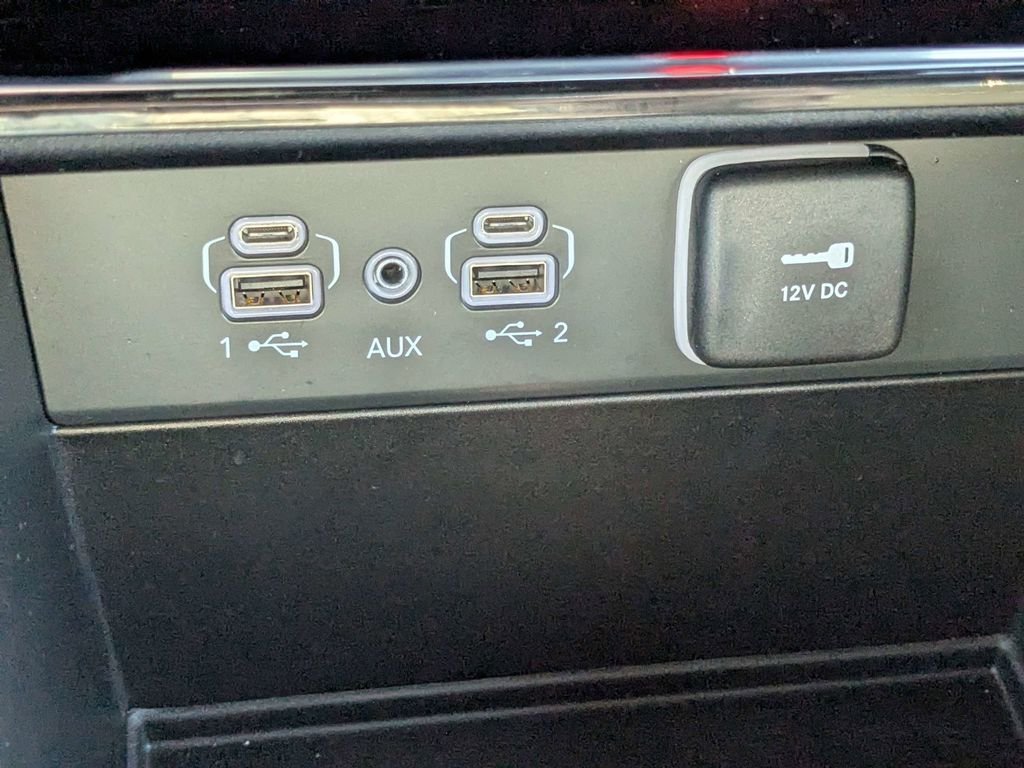 2025 Jeep Grand Cherokee Laredo - Photo 23